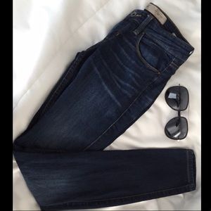 Skinny Guess jeans.